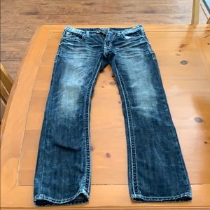 Buckle salvage jeans
